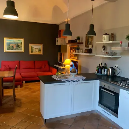 Casa Gino Petrulli Etna, Con Piscina ザッフェラーナ・エトネーア
