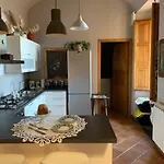 Casa Gino Petrulli Etna, Con Piscina