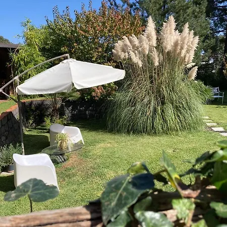 Casa Gino Petrulli Etna, Con Piscina Βίλα